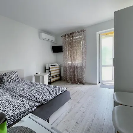 Konukevi Poilsis Dzuku 10 A